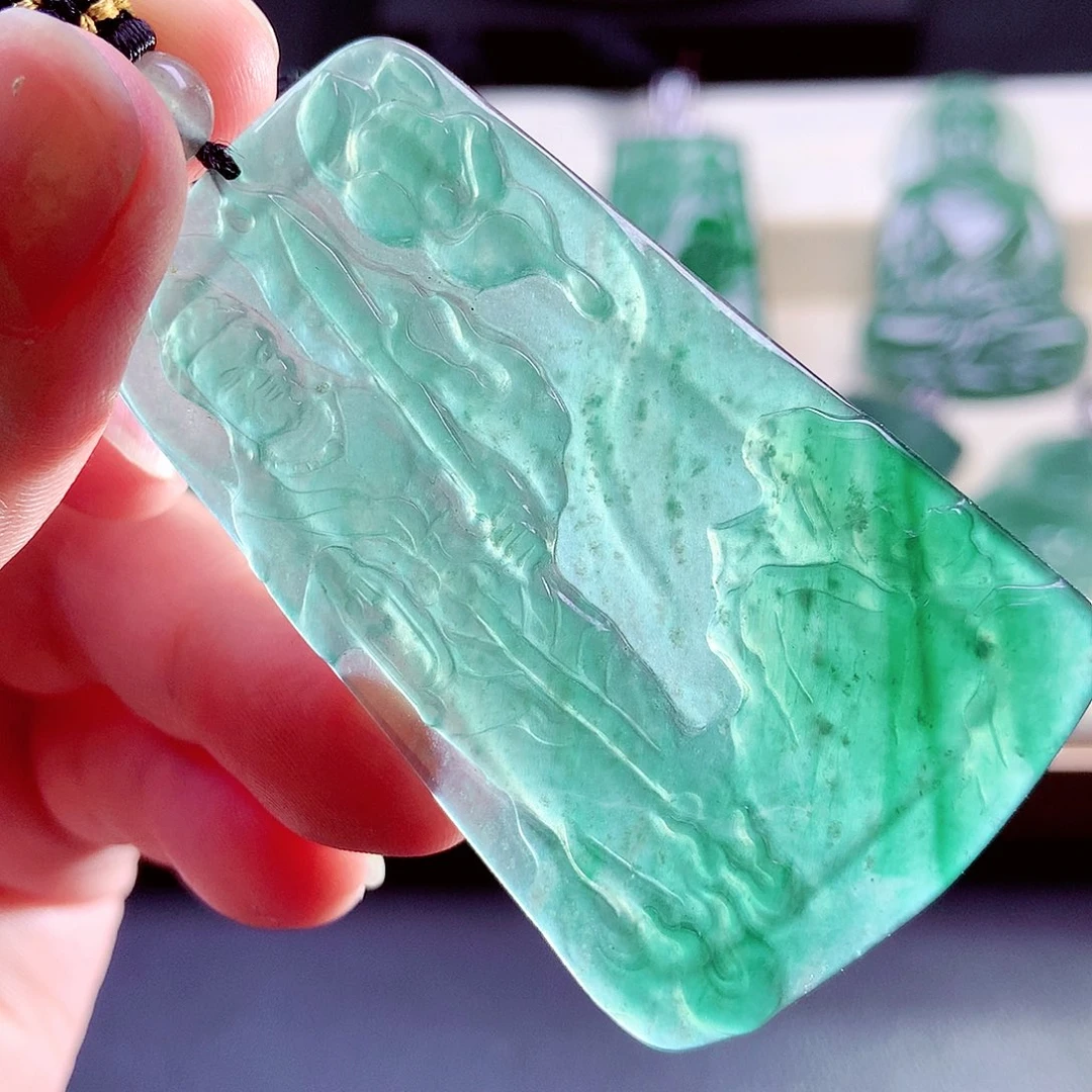 【闪购商品】颈饰未镶嵌翡翠天然