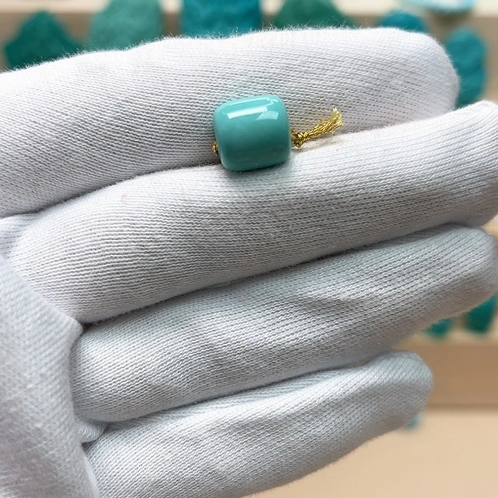 绿松石珠宝未镶嵌