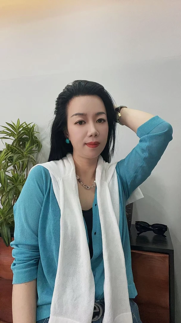 ［kSY］2025年新款百搭经典舒适透气针织外披