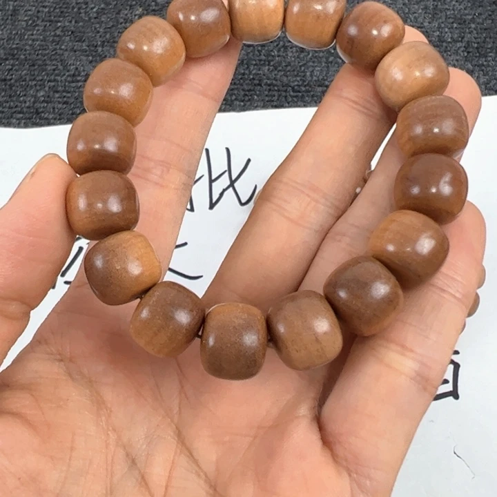 木檀香1312供奉料……………………