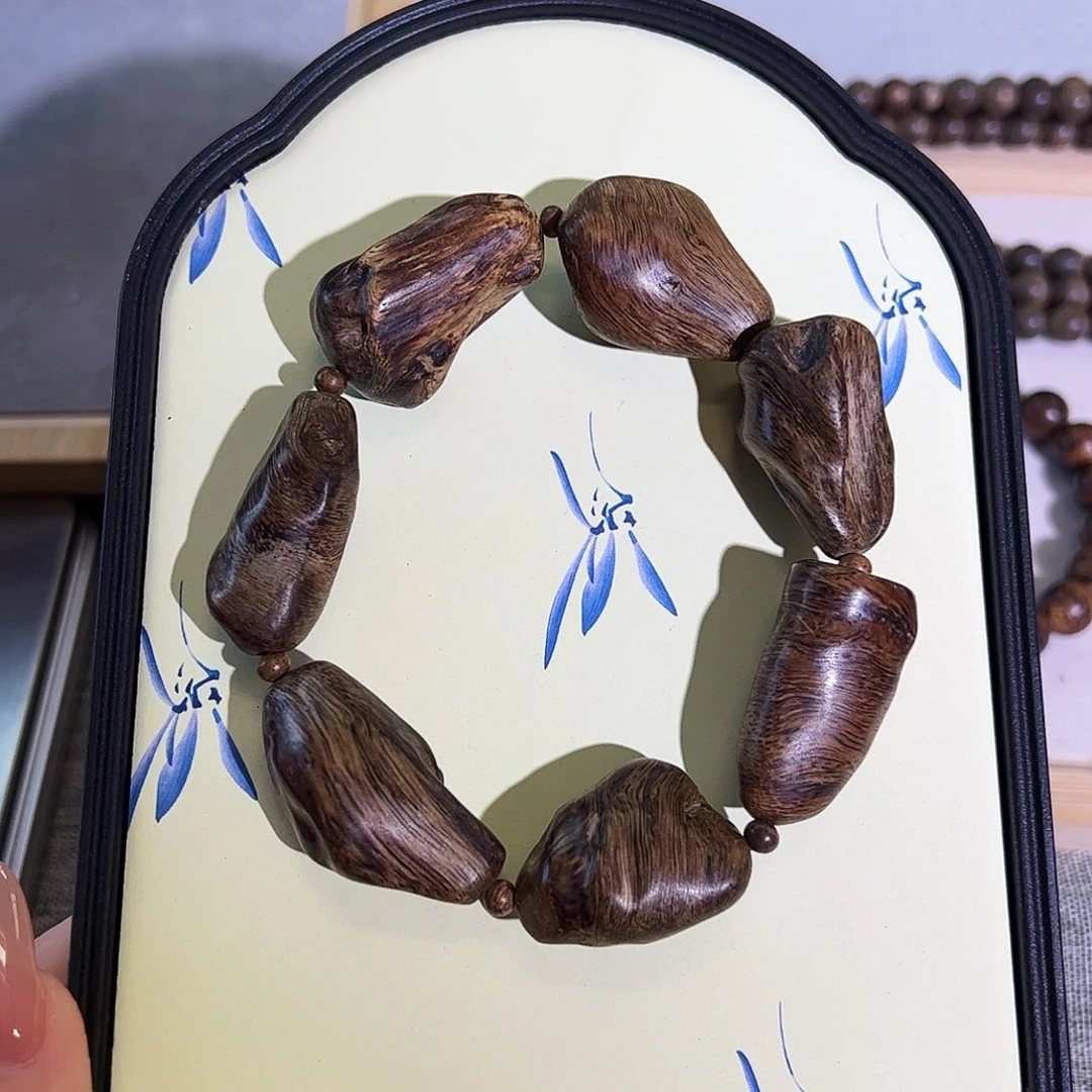 沉香手串天然惠安红油老料沉水级 37.6g