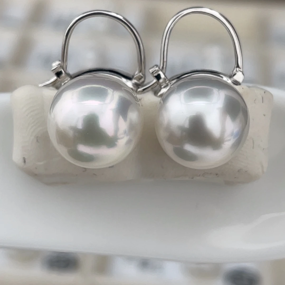 定制海水珍珠18K金镶嵌耳饰