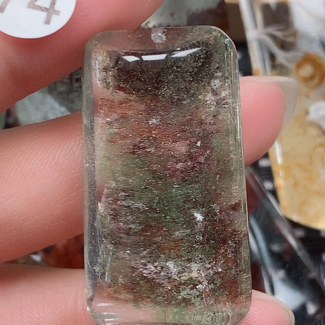 未镶嵌吊坠(不含链)水晶李**?