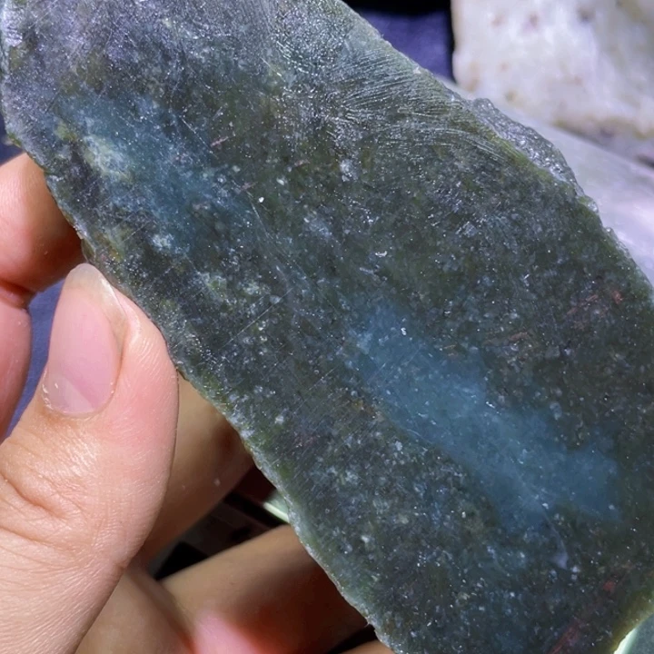 和田玉未镶嵌珠宝半成品
