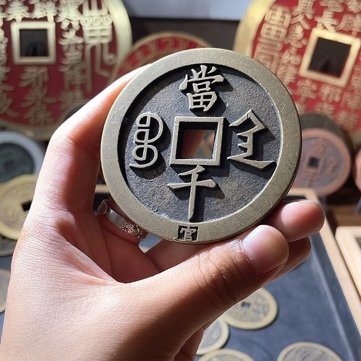 铜春*现代仿制工艺品