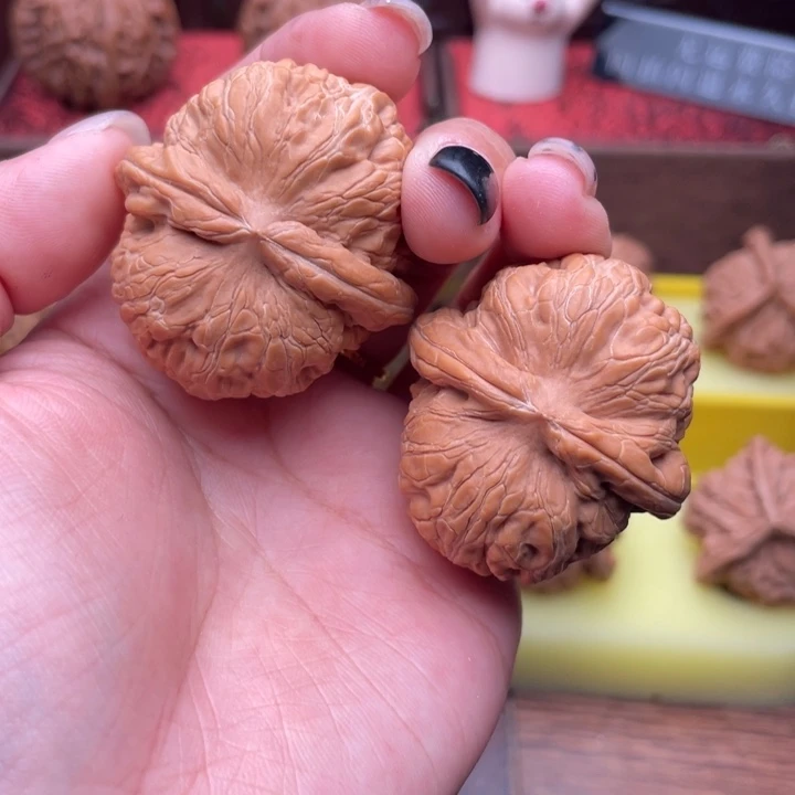 桃核吊坠39.5➕全品元宝 881