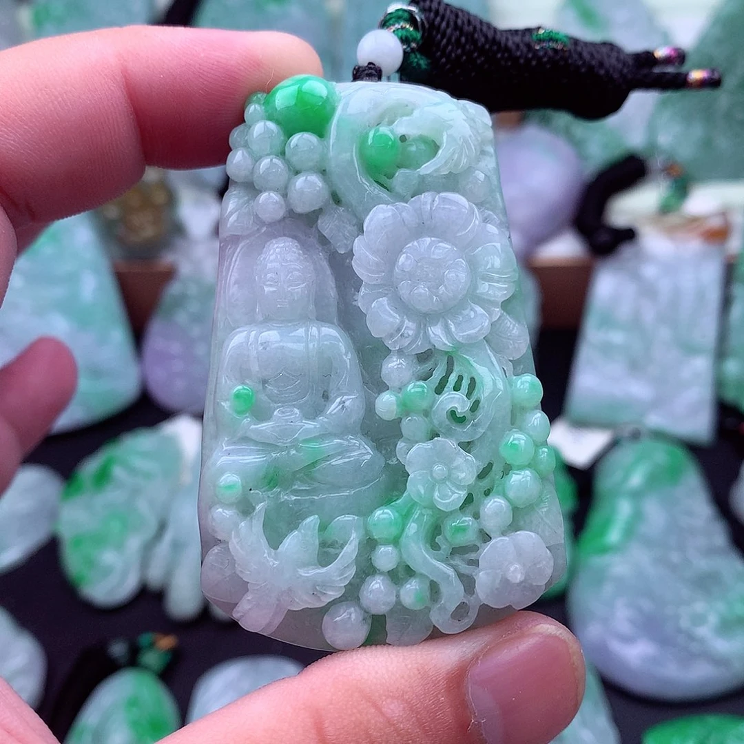 吊坠(不含链)未镶嵌翡翠