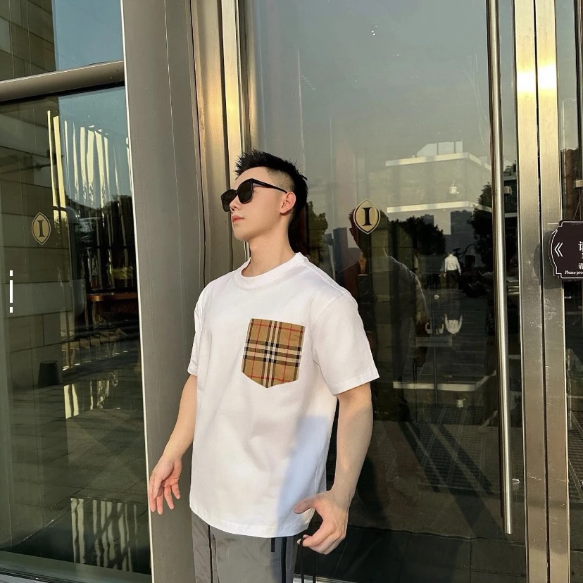 未使用 BURBERRY/博柏利 4707/白色格纹口袋圆领短袖T恤/L码