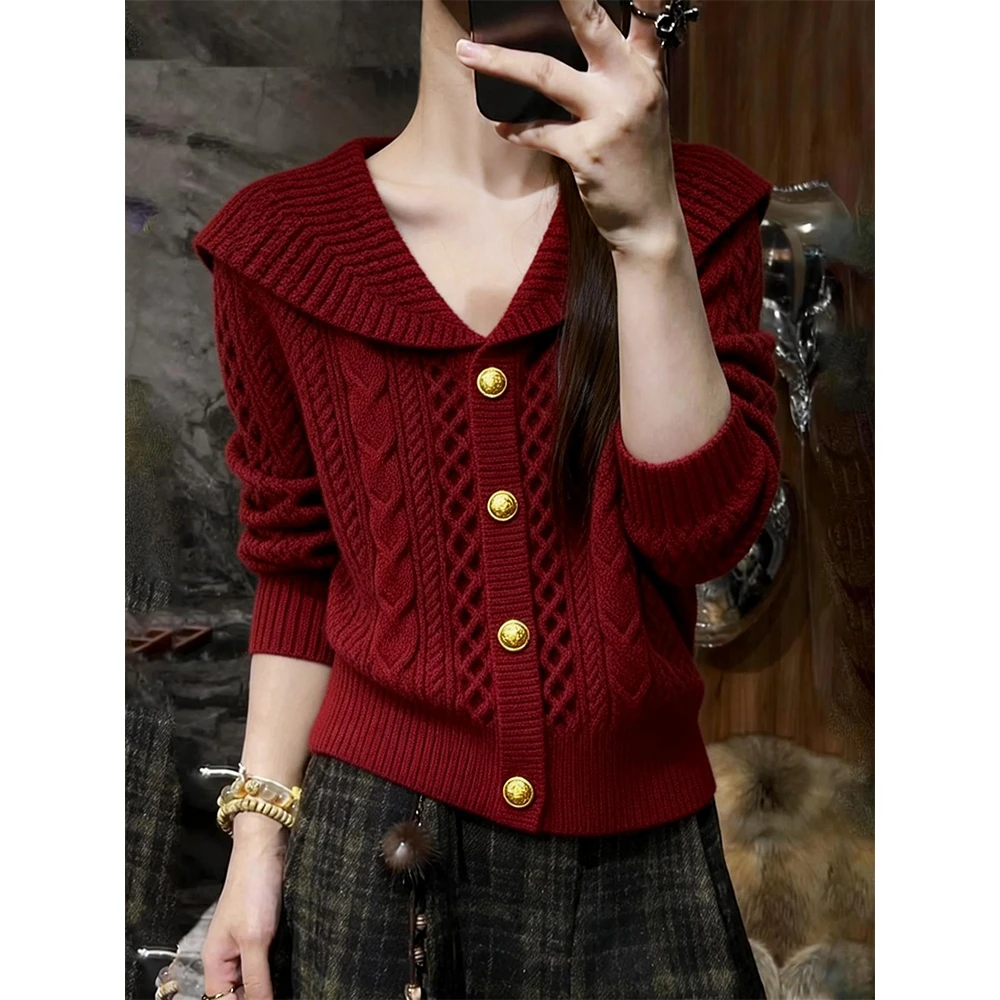 新年战袍毛衣女红色高级感2025秋冬新款法式翻领绞花针织开衫上衣