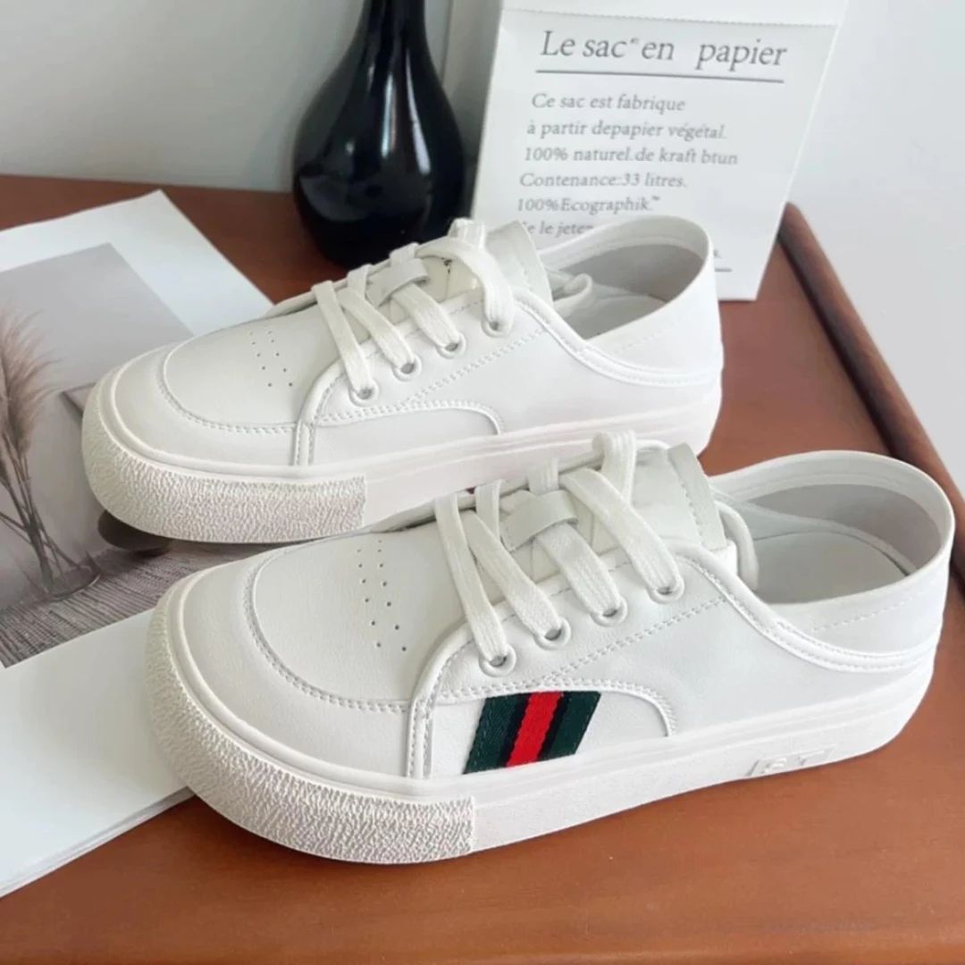 休闲鞋百搭时尚板鞋23A1188