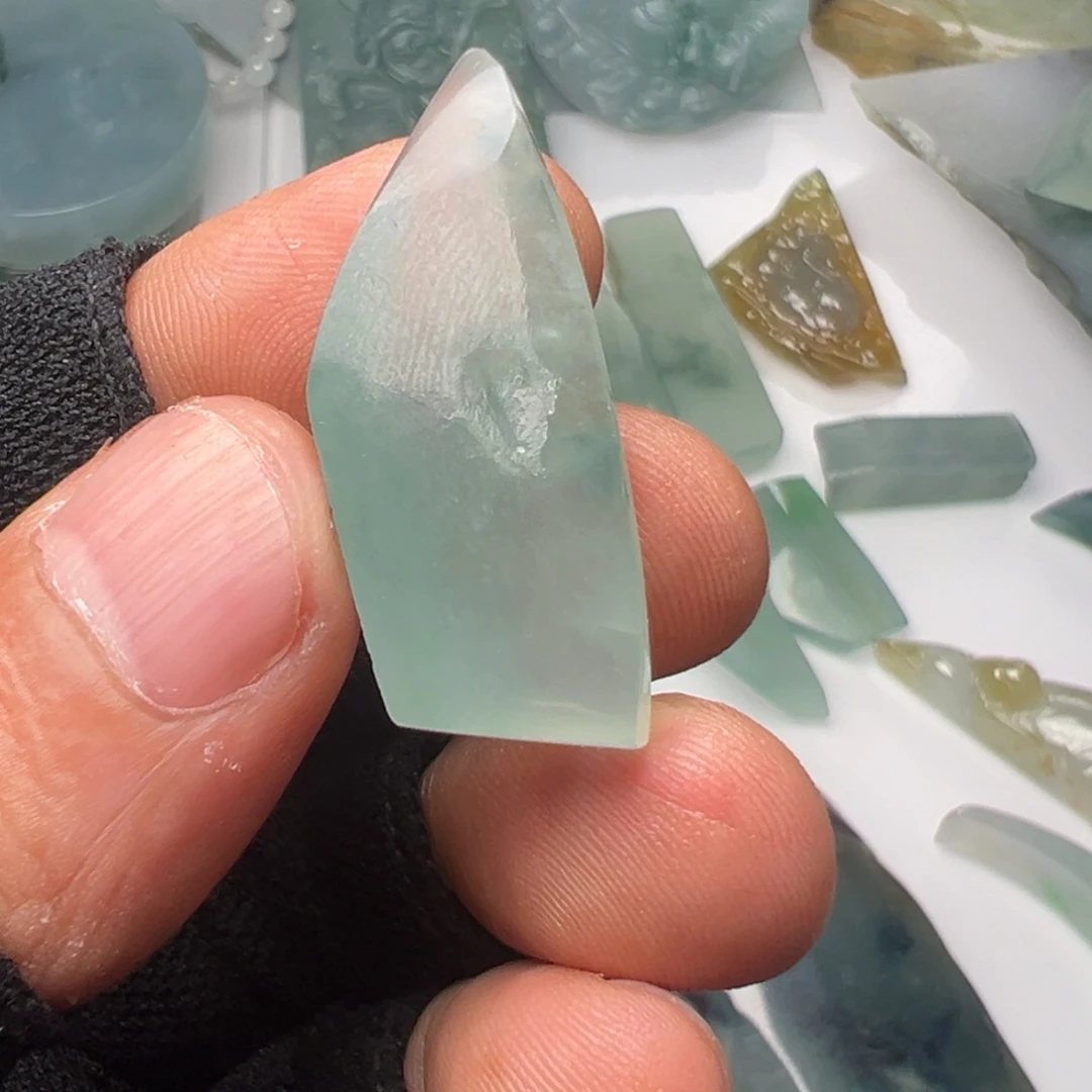 定制翡翠未镶嵌不包工