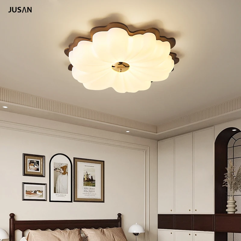 复古胡桃木色花形中古风吸顶灯卧室书房全光谱护眼创意灯具