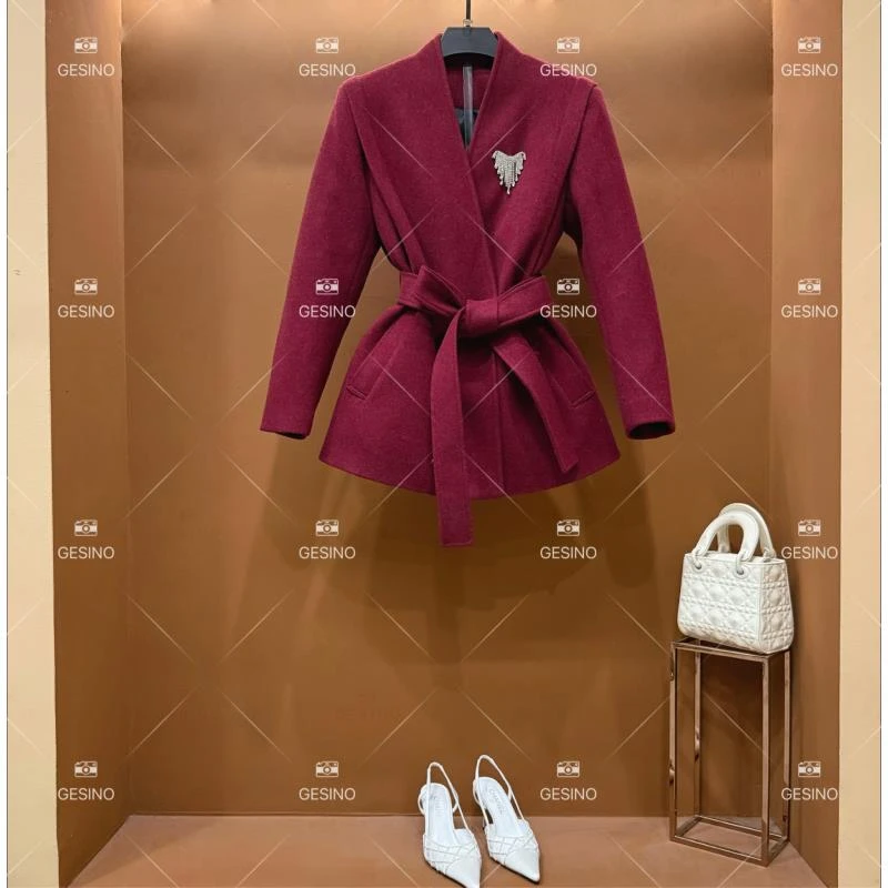 【关关】秋冬气质轻奢小香风时尚修身收腰外套 QD-2024952