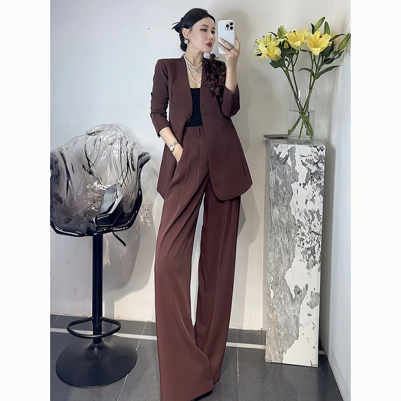 轻奢秋冬新款气质时尚套装高级感重工订花收腰西服长裤职业两件套