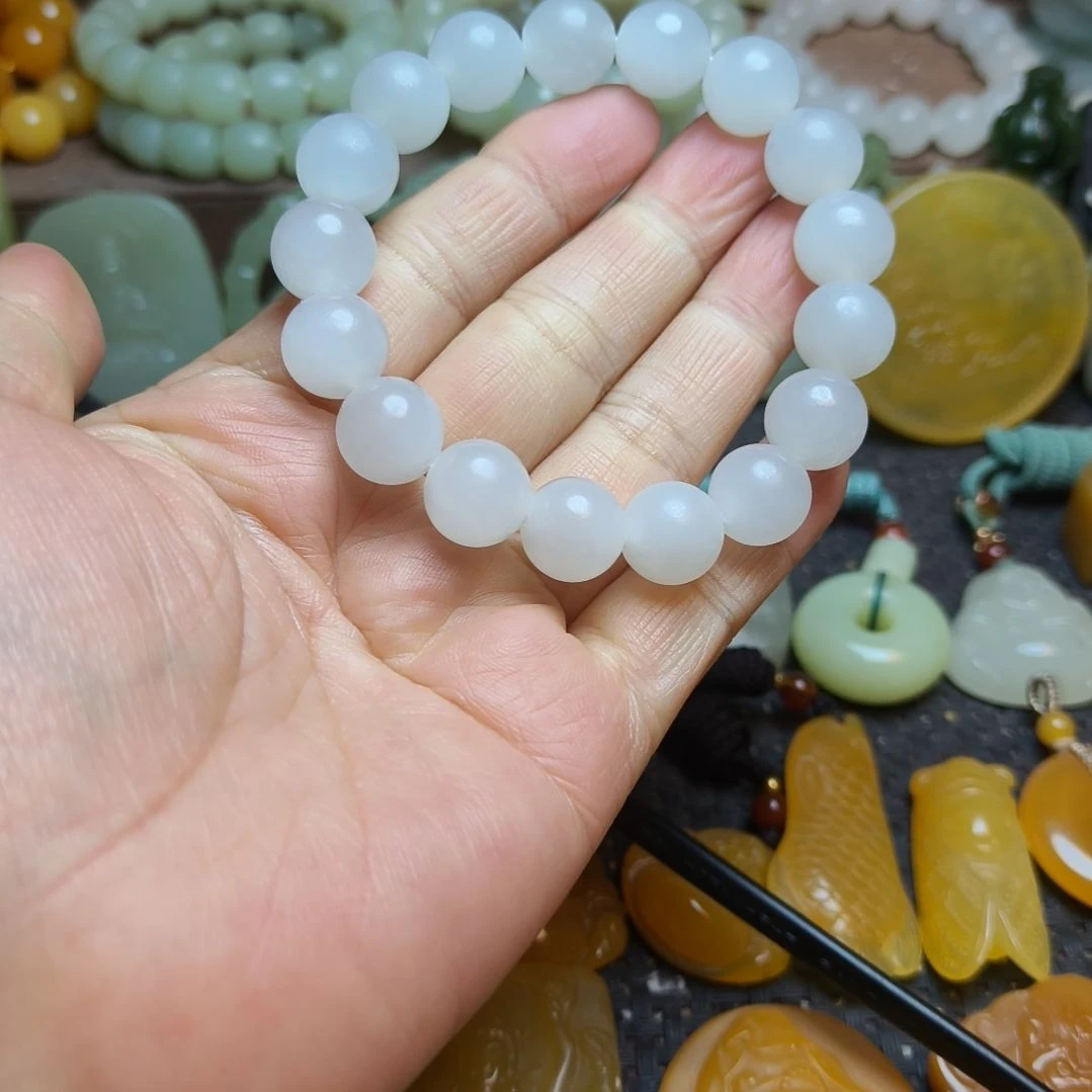 和田玉（青白玉）未镶嵌手串