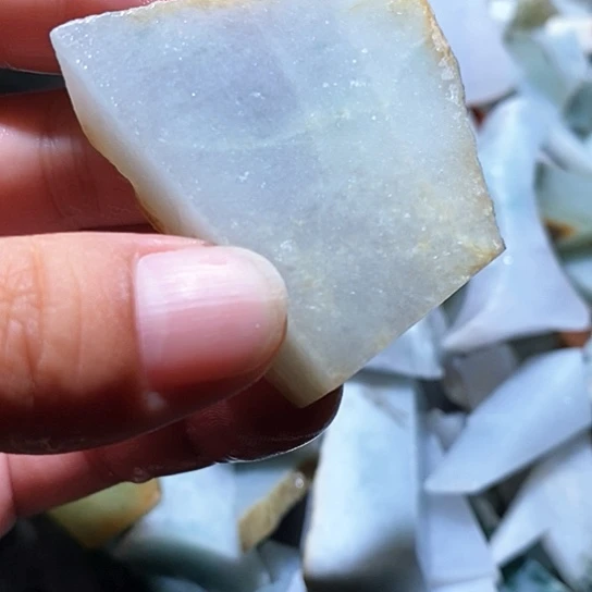 散珠翡翠边角料30