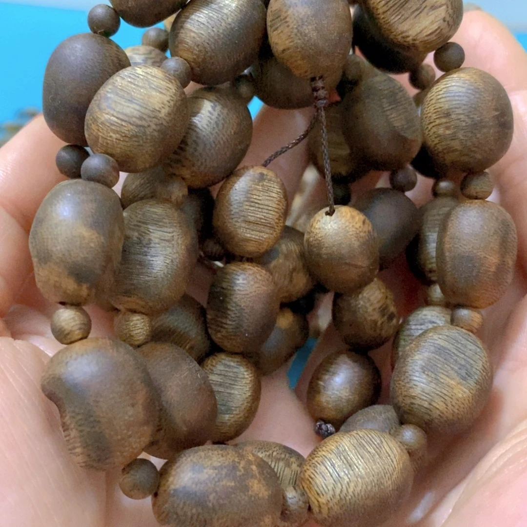 沉香手串乌身卡1.4-55克多样性发货一条