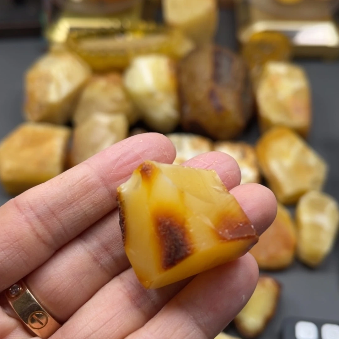 【闪购商品】未镶嵌定制琥珀天然琥珀蜜蜡原石定制