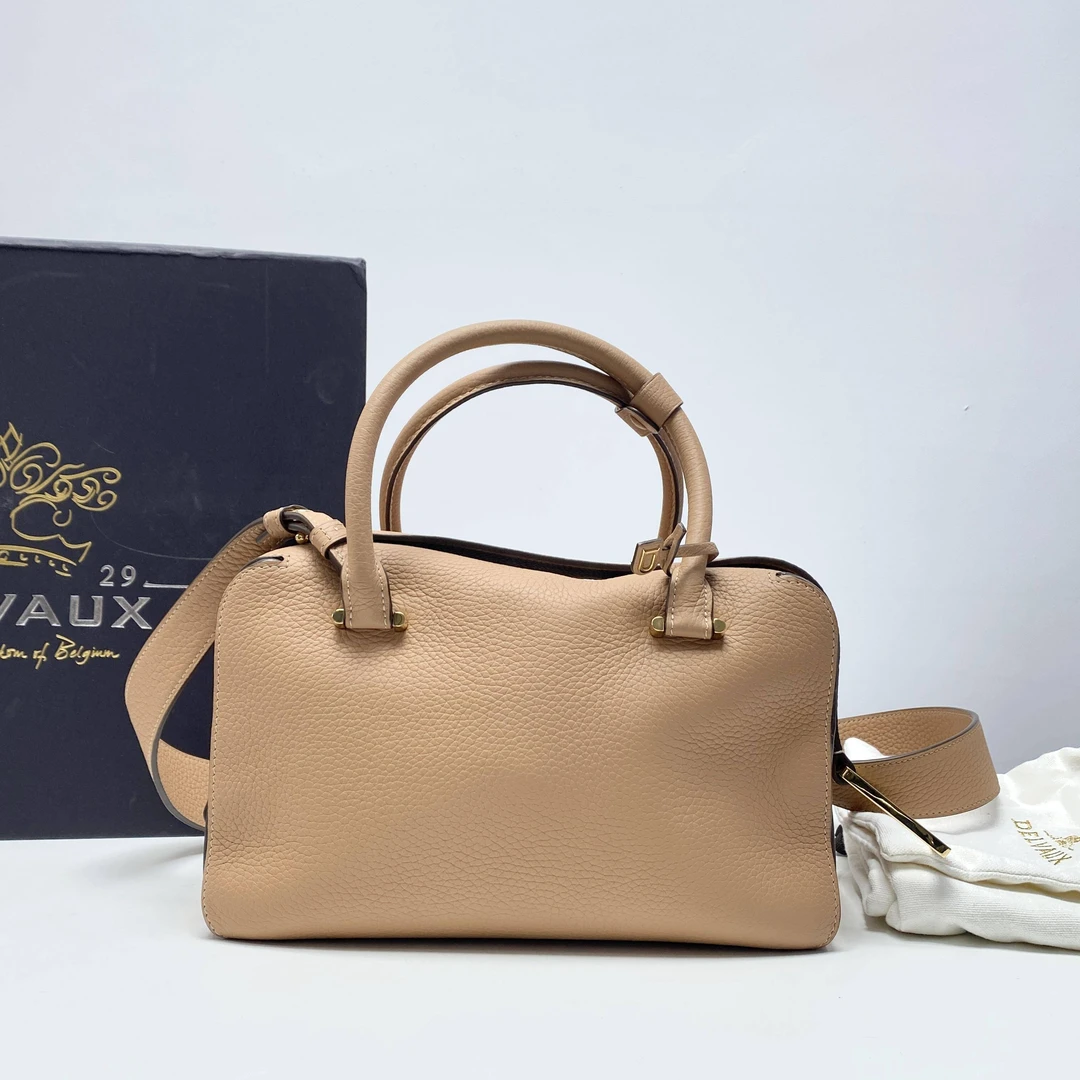 胖虎熙少/德尔沃/95新/公价0/箱包/斜挎包/312503030073