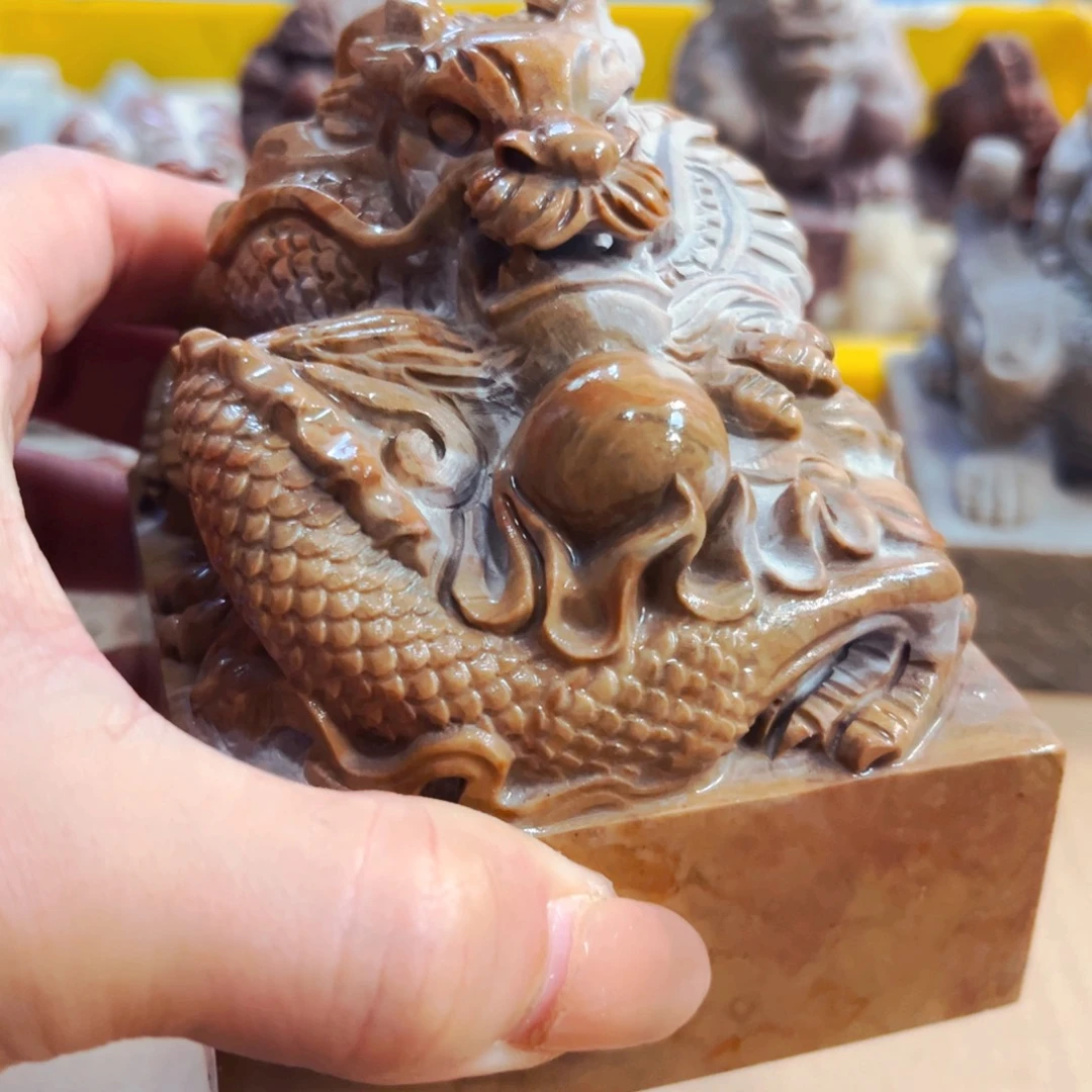 抠***兔木化石捡漏瑕疵品