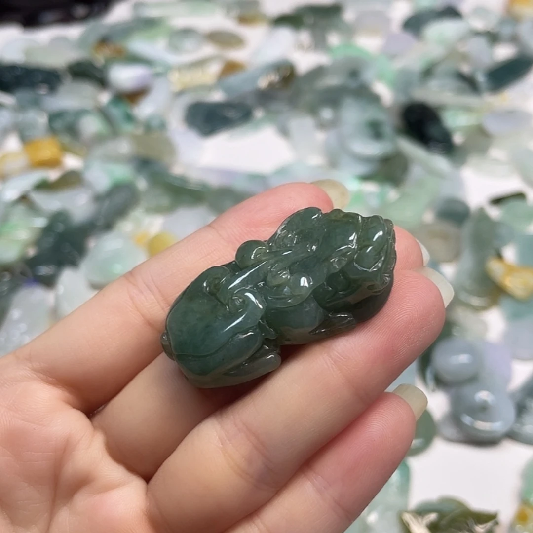 未镶嵌定制翡翠翡翠