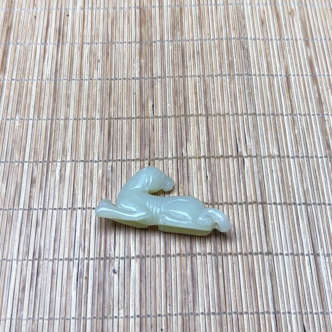 未镶嵌和田玉挂件