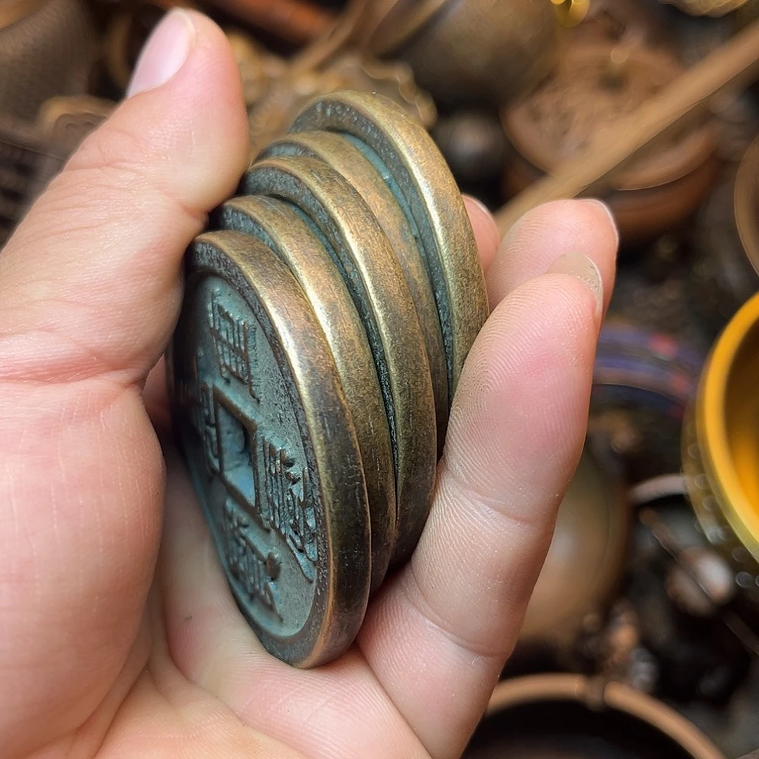 精美铜器工艺品等