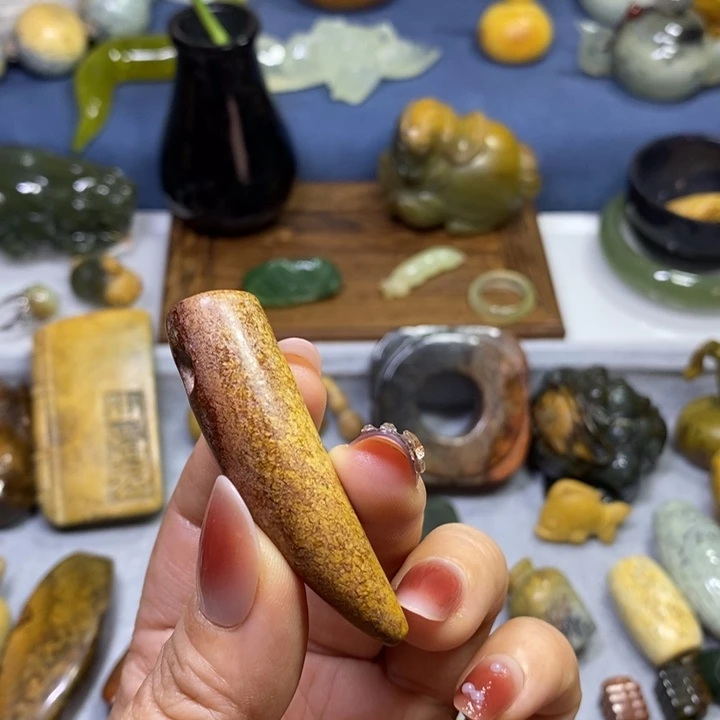 岫岩河磨玉（透闪石质玉）未镶嵌挂件