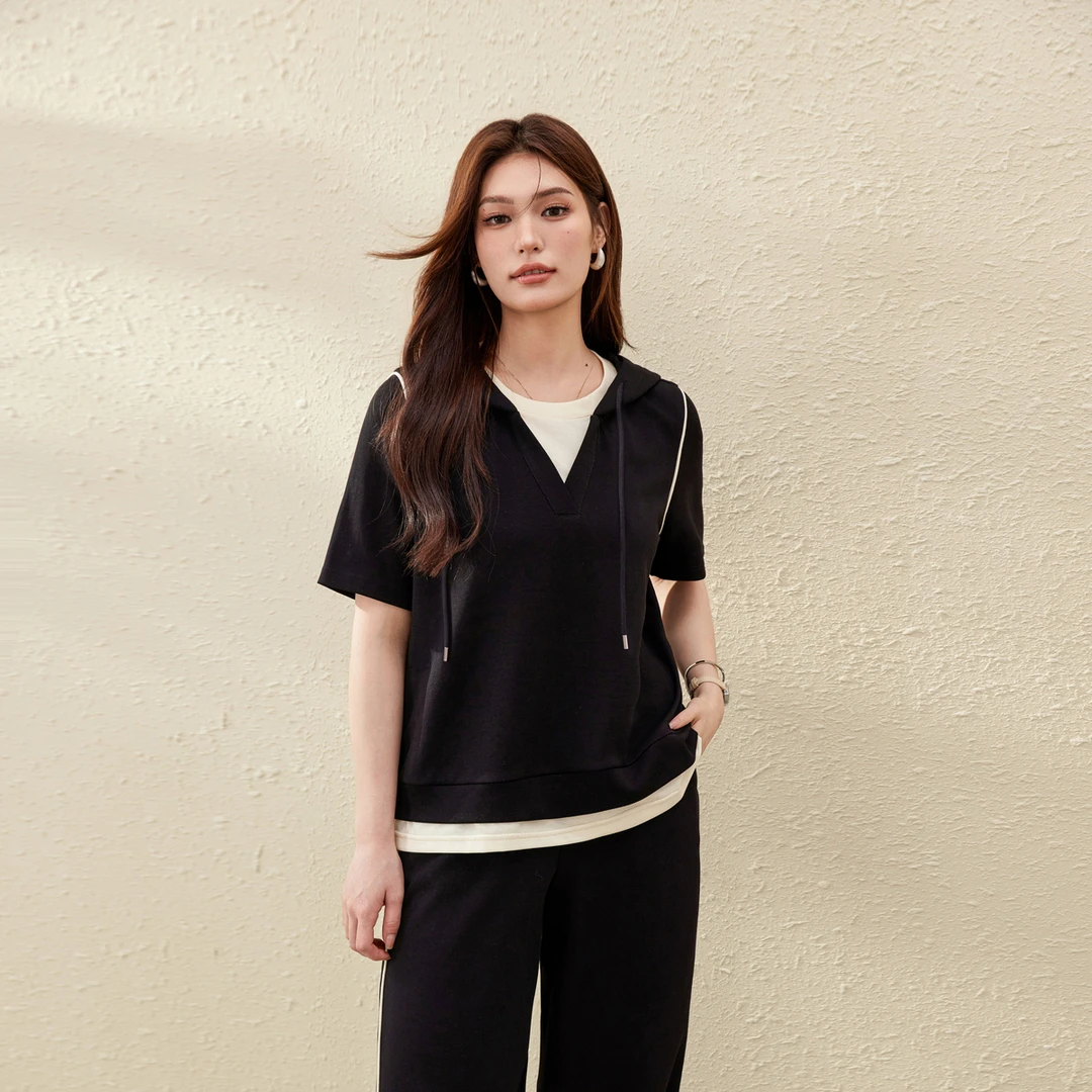 【时尚拼接针织衫】纤莉秀大码女装潮流拼接套头针织衫QK1739