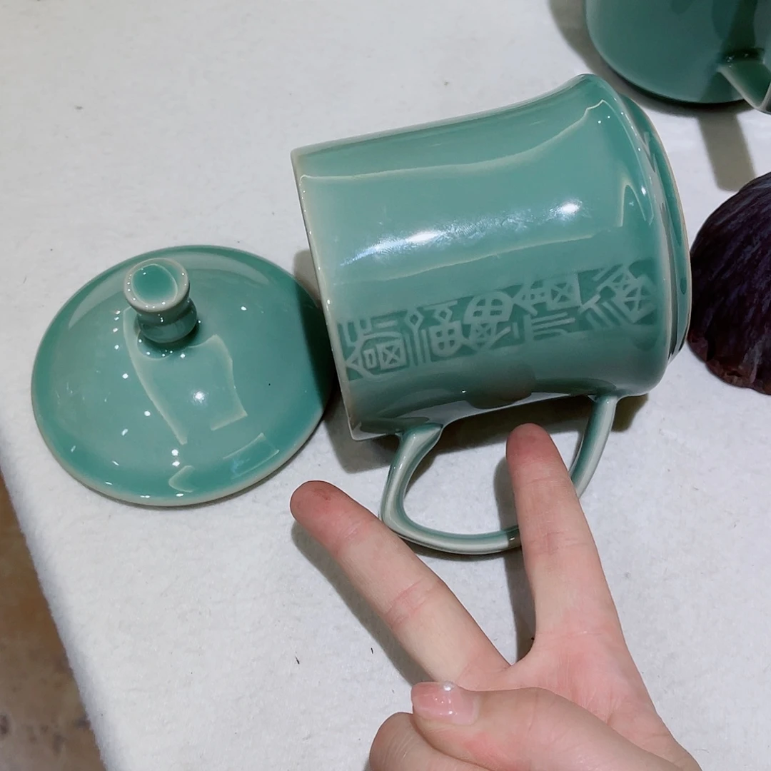 青瓷哈哈哈哈哈哈哈哈哈哈哈