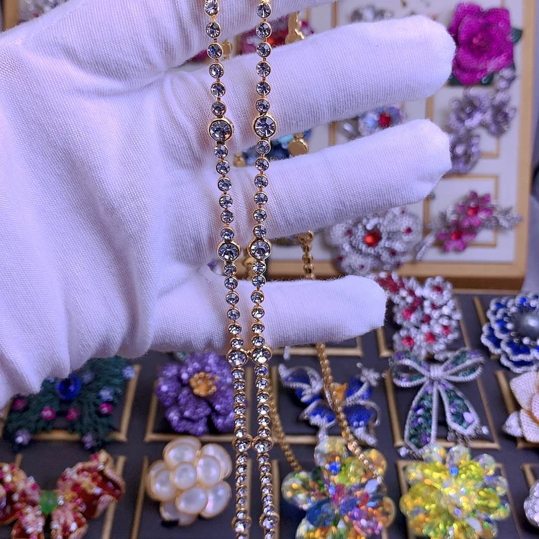 仿水晶铜合金仿水晶铜合金施华洛毛衣链