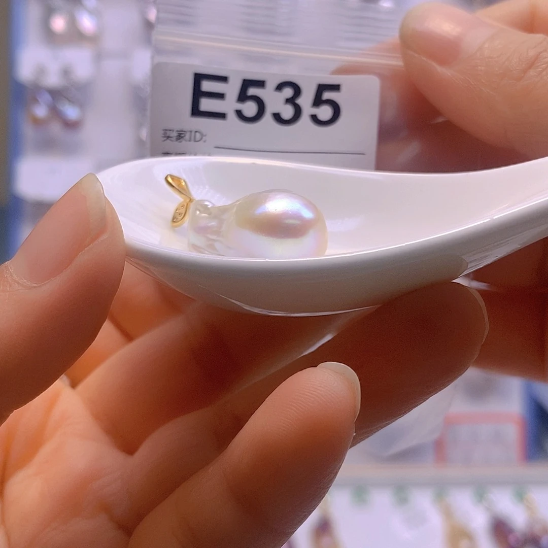 淡水珍珠颈饰未镶嵌