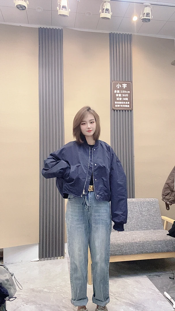 圆领长袖设计师短外套女2025年秋季字母刺绣款拼接拉链小个子风衣