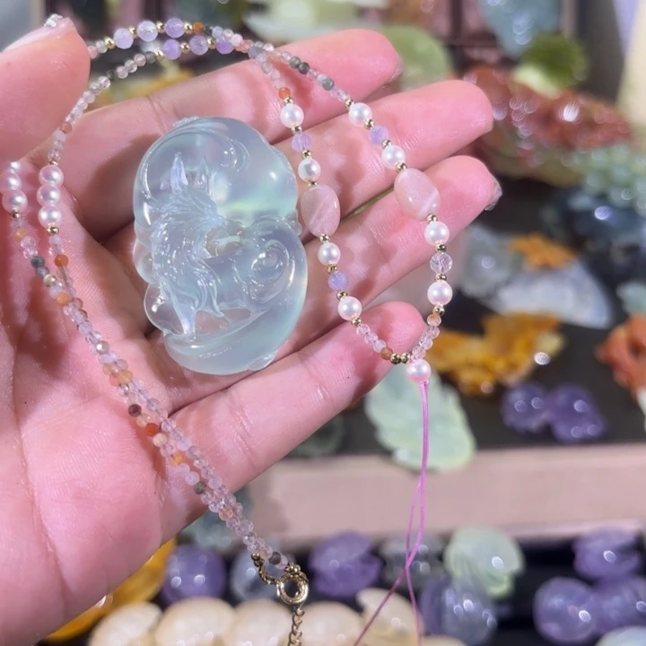 蛇纹石玉未镶嵌颈饰懒*西随机发