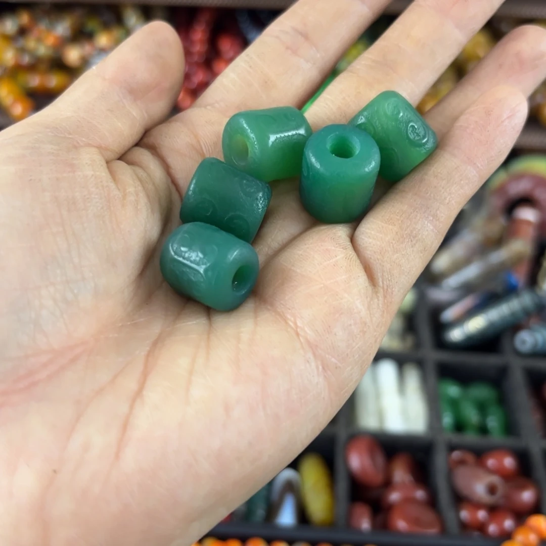 包***鹅玛瑙/玉髓颈饰未镶嵌