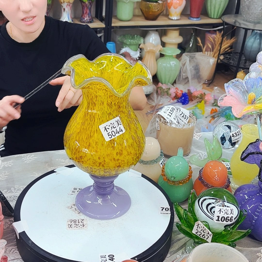 5044 家悦琉璃工艺品不完美