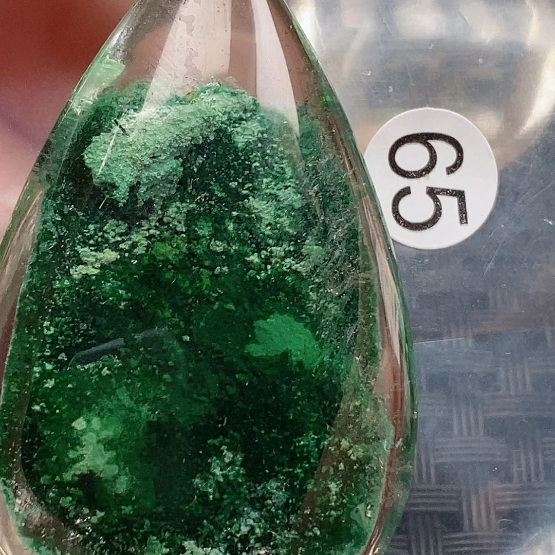 未镶嵌颈饰水晶朝****姐