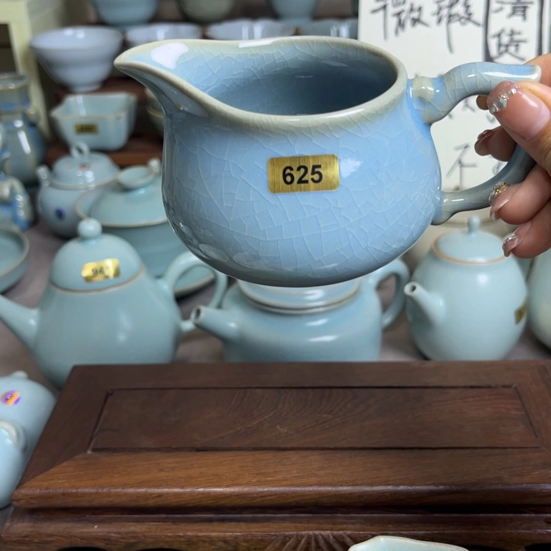 摆件625哈哈哈哈哈哈哈