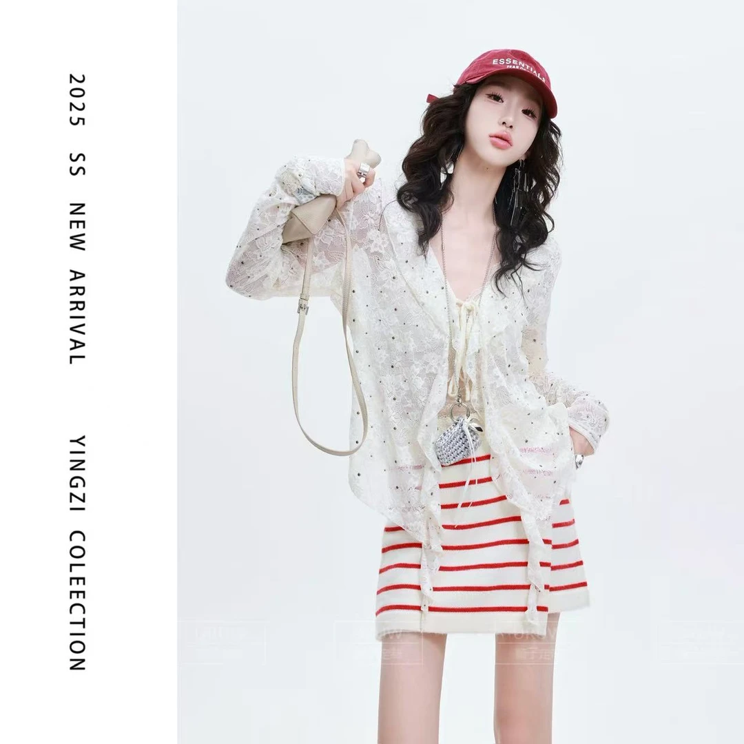 颖子定制【特调韵味】秋季V领长袖蕾丝上衣女铆钉装饰上衣 6683