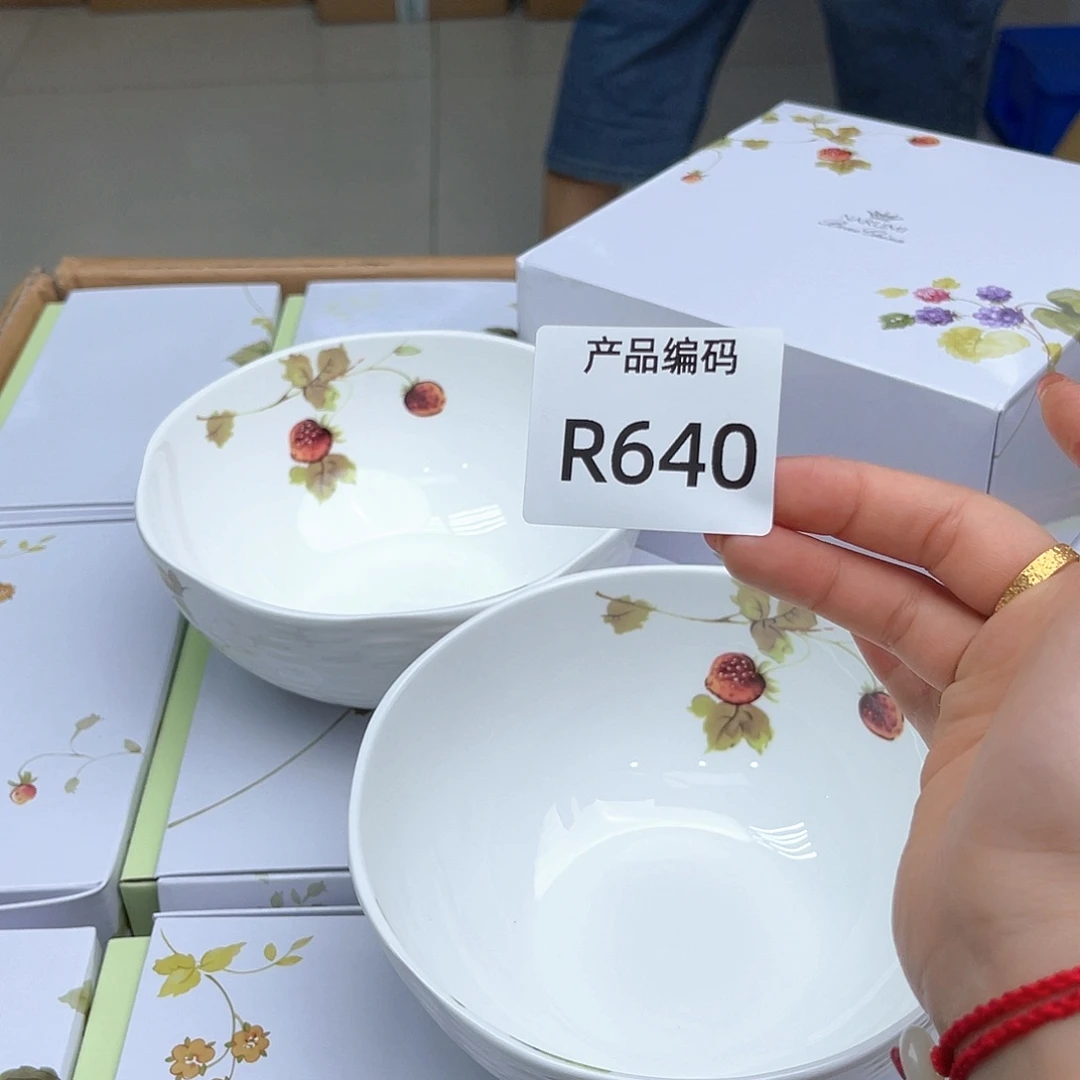 瓷片哦哦哦哦哦哦哦