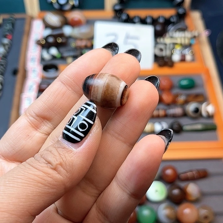 玛瑙/玉髓珠宝半成品未镶嵌?*红