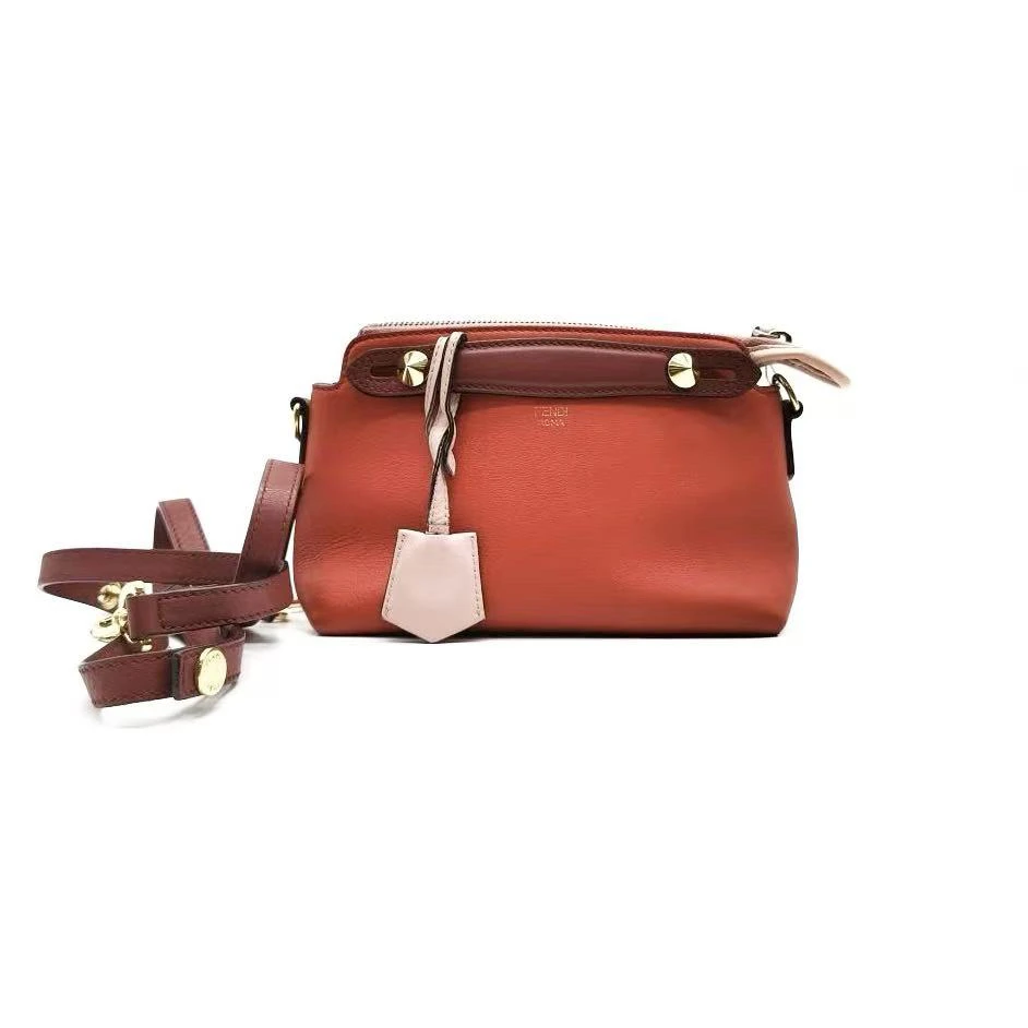 95新 FENDI/芬迪 FENDI/芬迪红色斜跨包