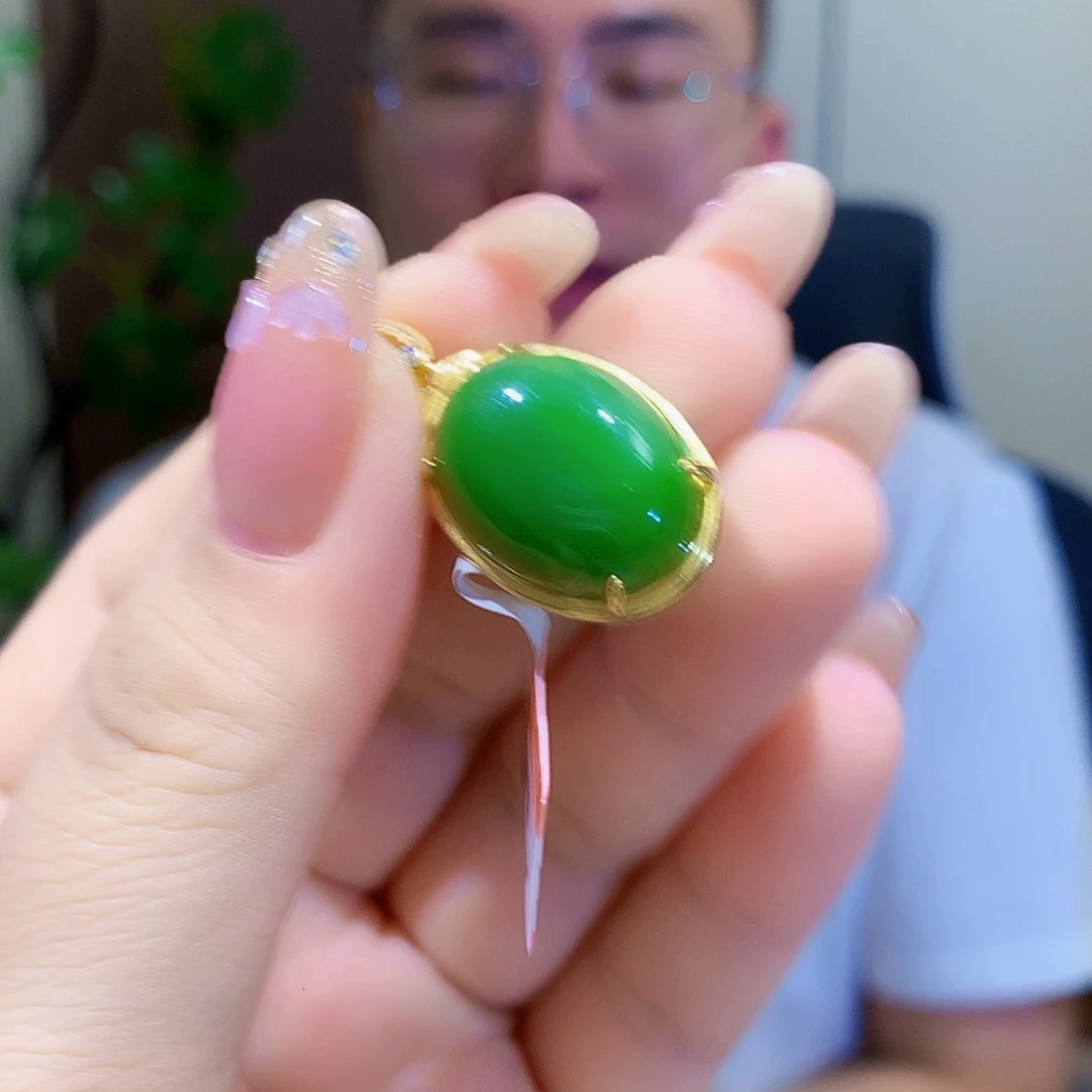 颈饰银S925镀金镶嵌和田玉（碧玉）
