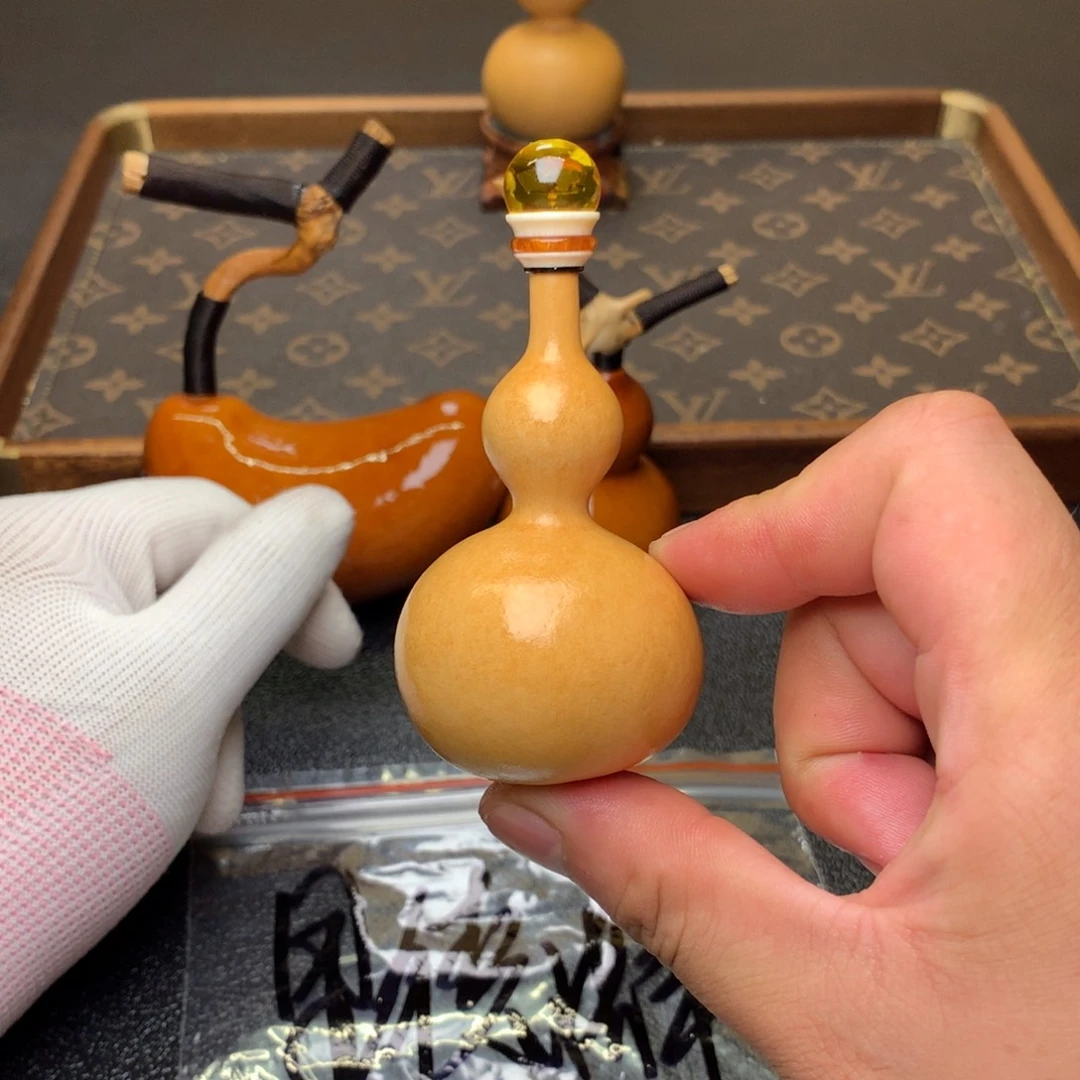 里***蜂天然的天然植物油