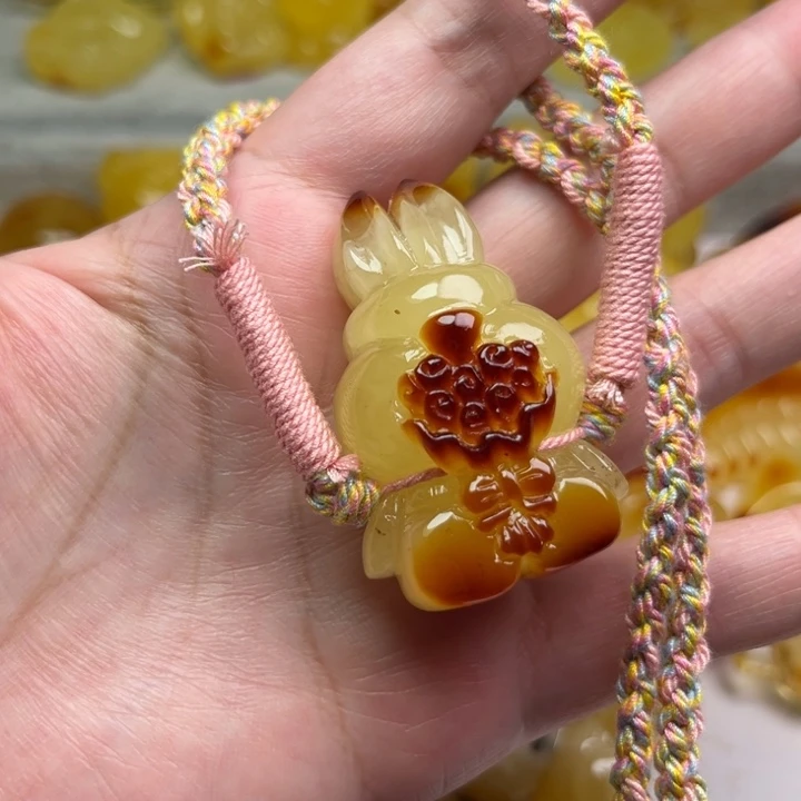 未镶嵌颈饰琥珀琥珀蜜蜡