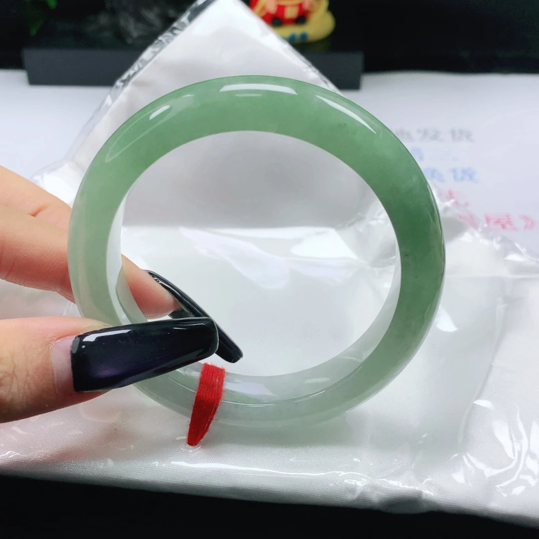 未镶嵌手镯翡翠翡翠56.1糯化半山水正圈