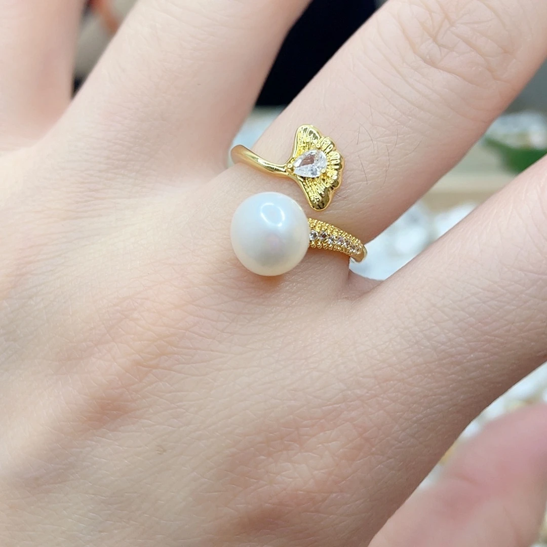 淡水珍珠合金吊坠(赠链)