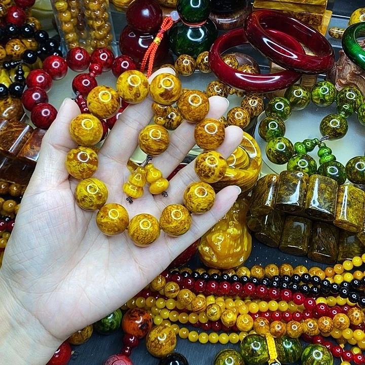 松木琥珀木文玩手串