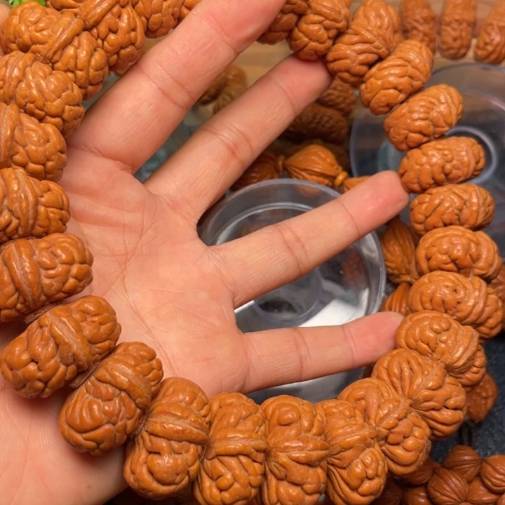 桃核手串龙纹桃核24