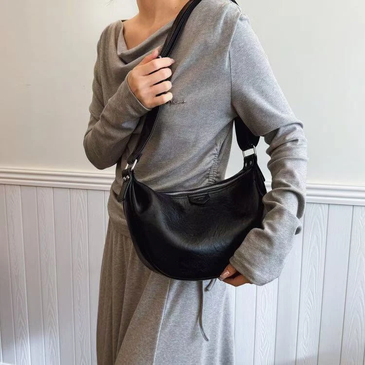壹零壹F春新款女包时尚小众简约斜挎包